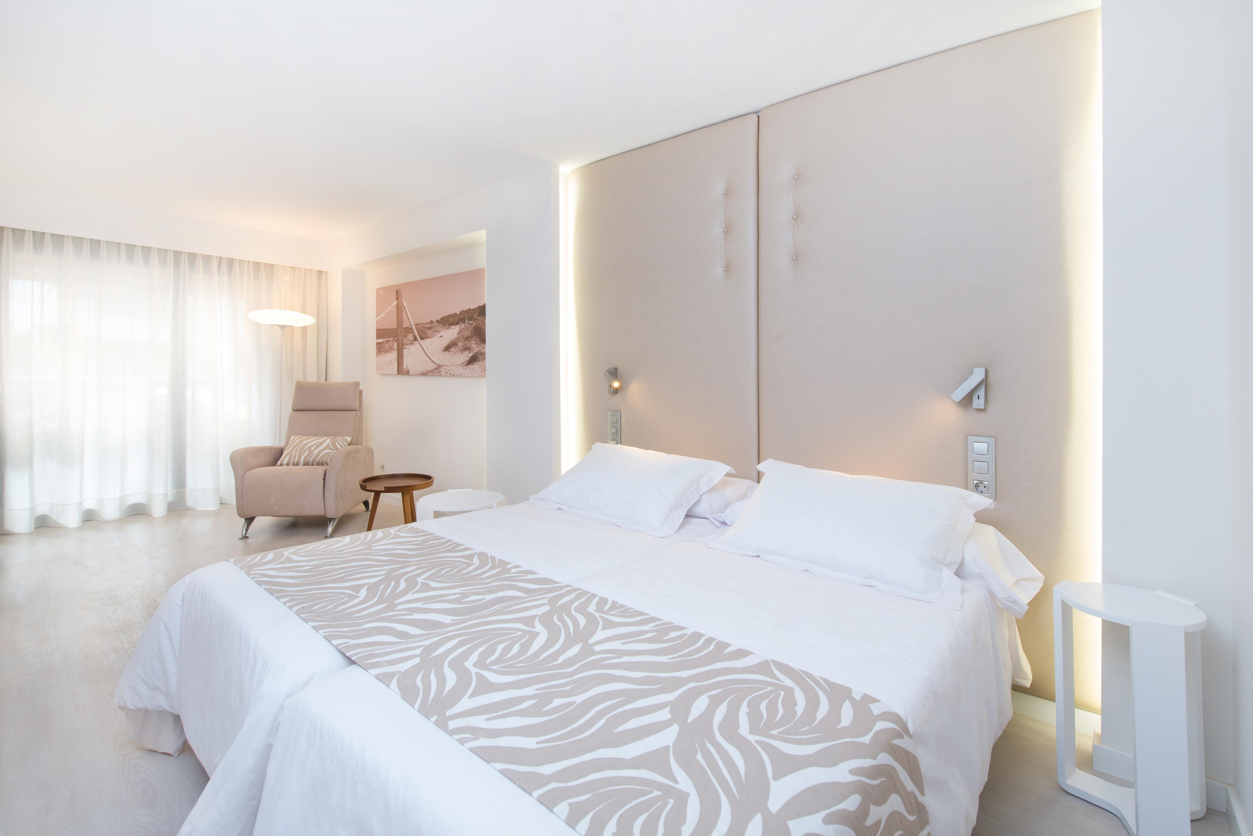 Iberostar Waves Cala Millor - Adults Only Hotel Luaran gambar